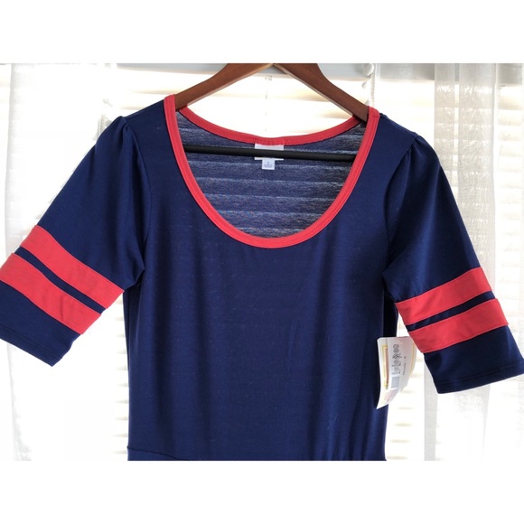 Lularoe Nicole - Picture 2 of 4